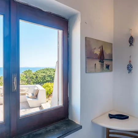 La Contredda Villa *