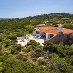 La Contredda Villa *
