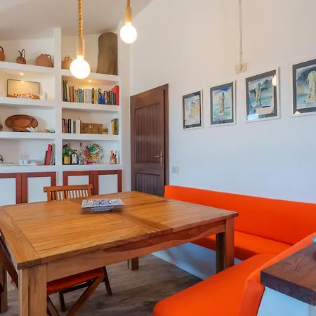 וילה La Contredda Portobello